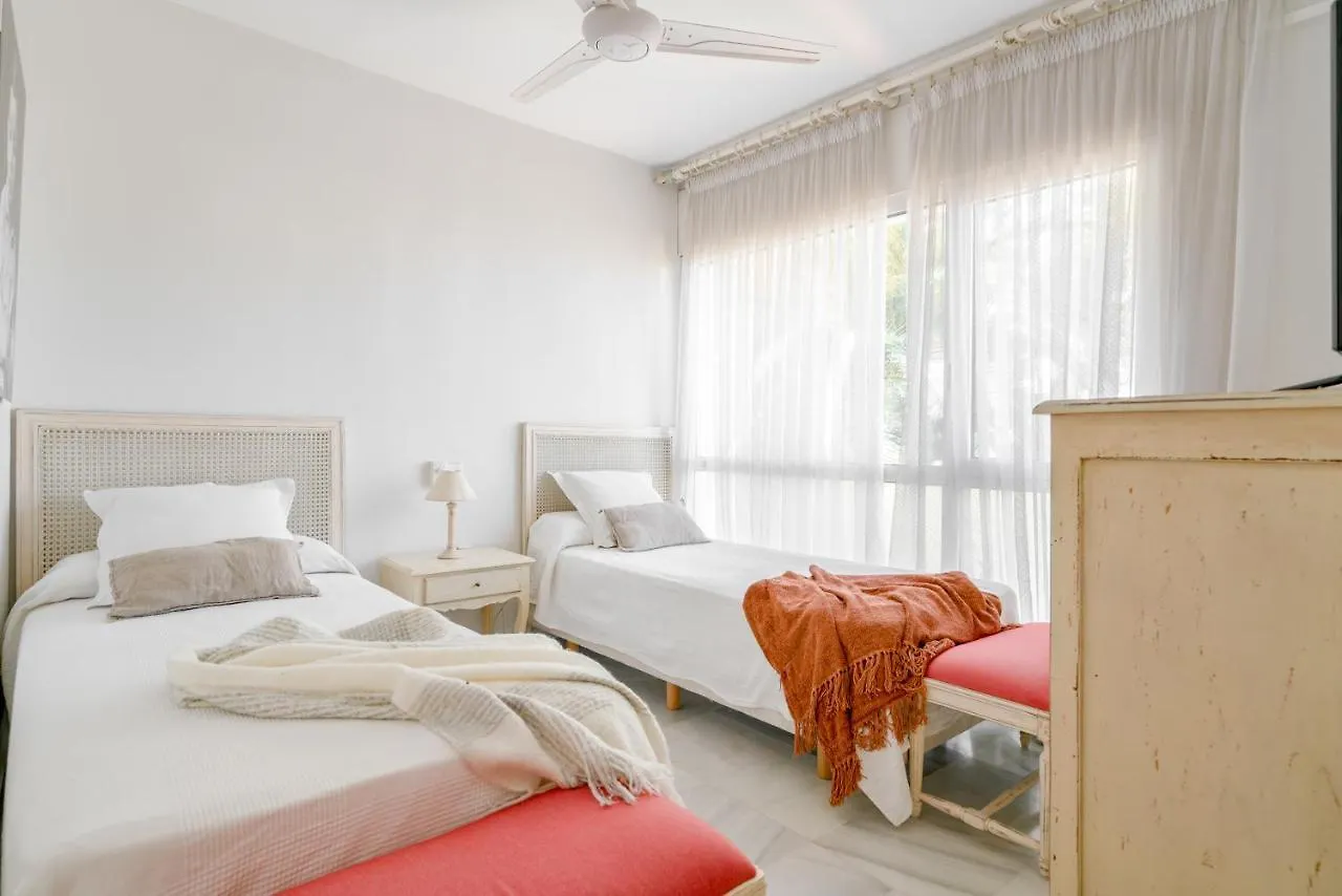 Oleholidays Guadalmina Golf Plaza Marbella Spain
